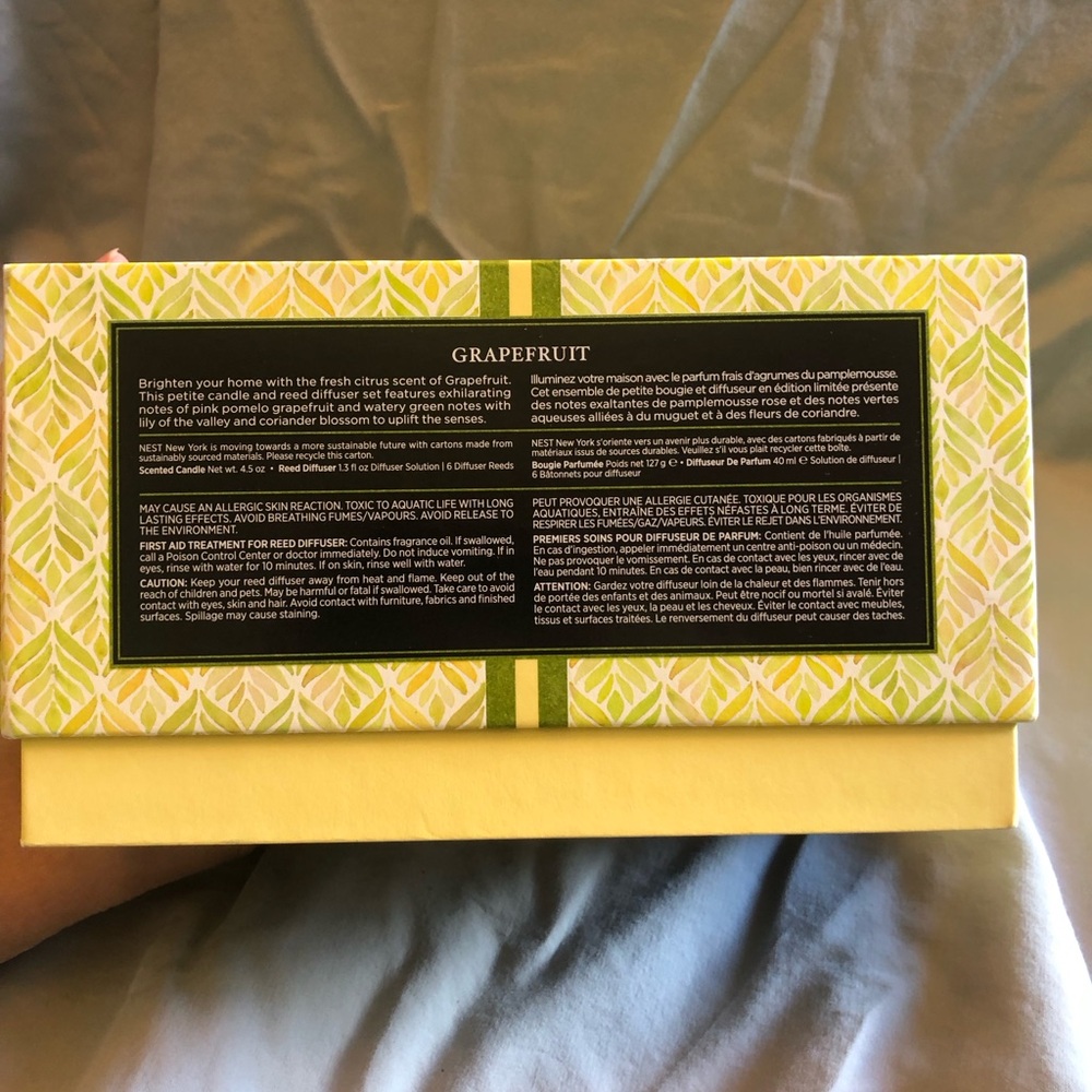 NEST Yellow Gift Set - Candle & Reed Diffuser Grapefruit - Picture 6 of 7